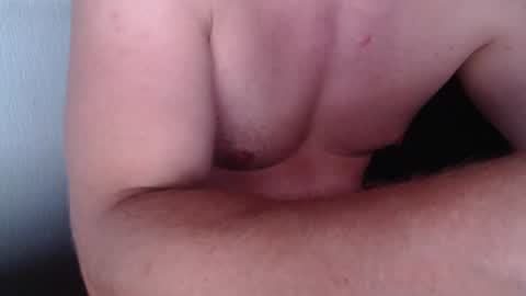 Snapshot of awesome86m chatting on 06-21-26, 08:22 PiPa online show from 06-21-26, 08:22