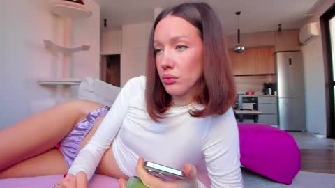 Snapshot of awgustina_sweetheart22 chatting on 02-01-26, 09:41 Awgustina online show from 02-01-26, 09:41