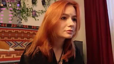 Snapshot of aww_burn chatting on 12-05-25, 04:43 Tris online show from 12-05-25, 04:43