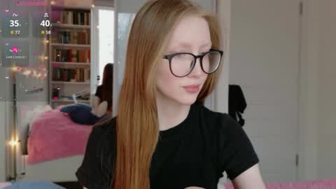 Aurora online show from 04-20-26, 11:24