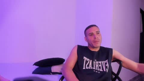 axel__fierro online show from 04-16-26, 09:04