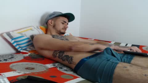 Axel online show from 01-21-25, 02:15