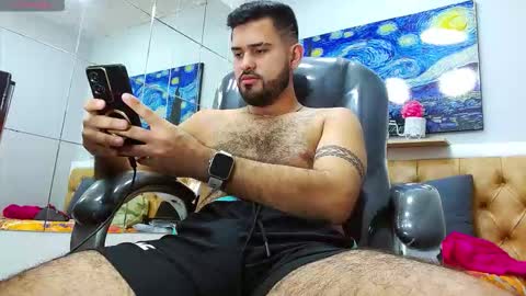 Snapshot of axel_castillo21 chatting on 01-11-26, 12:04 Axel online show from 01-11-26, 12:04