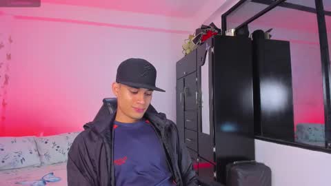 AXEL online show from 01-10-26, 12:12