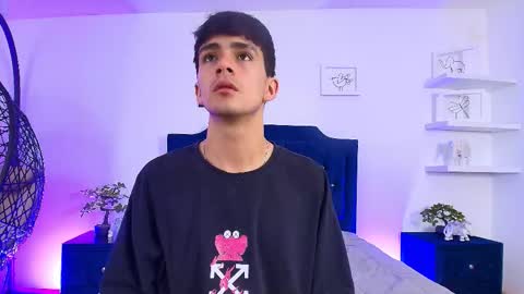 Snapshot of axel_draven chatting on 10-15-25, 11:10 axel_draven online show from 10-15-25, 11:10