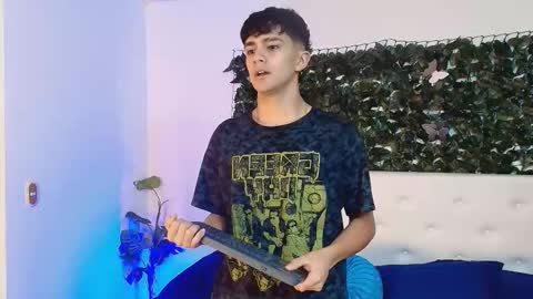 Snapshot of axel_draven chatting on 10-21-25, 10:49 axel_draven online show from 10-21-25, 10:49