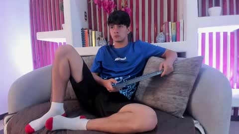 Snapshot of axel_draven chatting on 04-29-26, 12:20 axel_draven online show from 04-29-26, 12:20