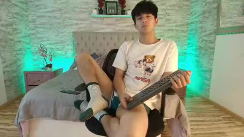 Snapshot of axel_draven chatting on 05-27-26, 11:18 axel_draven online show from 05-27-26, 11:18