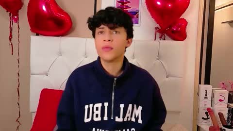 Axel Evanss online show from 02-24-26, 01:09