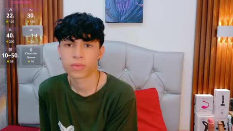Snapshot of axel_evanss chatting on 05-06-26, 02:11 Axel Evanss online show from 05-06-26, 02:11