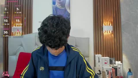 Snapshot of axel_evanss chatting on 05-13-26, 03:31 Axel Evanss online show from 05-13-26, 03:31