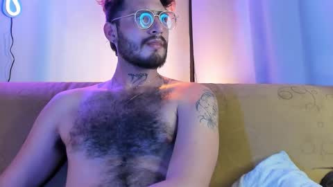 Sebstian online show from 12-22-25, 09:23