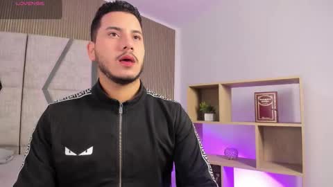 axel_grey_ online show from 02-15-26, 12:36