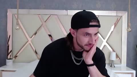 Axel  online show from 07-09-26, 12:26
