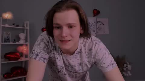 Snapshot of axel_scope chatting on 02-19-26, 08:27 axel_scope online show from 02-19-26, 08:27