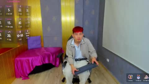 AXEL  online show from 11-09-25, 03:38