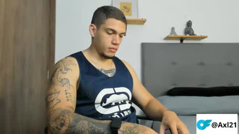 Snapshot of axel_taylor21 chatting on 06-27-26, 02:05 INDEPENDENT MODEL online show from 06-27-26, 02:05