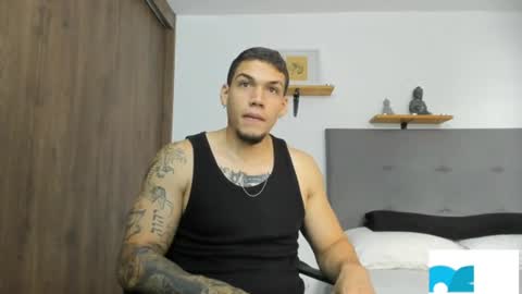 Snapshot of axel_taylor21 chatting on 07-10-26, 09:28 INDEPENDENT MODEL online show from 07-10-26, 09:28