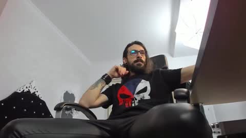 Snapshot of axelcolton chatting on 01-05-25, 06:02 AxelColton online show from 01-05-25, 06:02