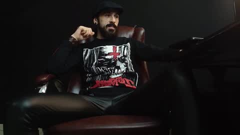 Snapshot of axelcolton chatting on 01-10-25, 06:09 AxelColton online show from 01-10-25, 06:09