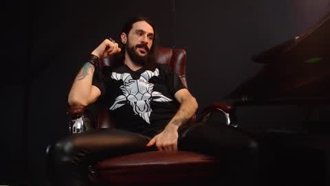 Snapshot of axelcolton chatting on 01-17-25, 10:00 AxelColton online show from 01-17-25, 10:00