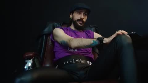 Snapshot of axelcolton chatting on 01-23-25, 06:49 AxelColton online show from 01-23-25, 06:49