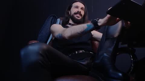 Snapshot of axelcolton chatting on 01-27-25, 09:34 AxelColton online show from 01-27-25, 09:34