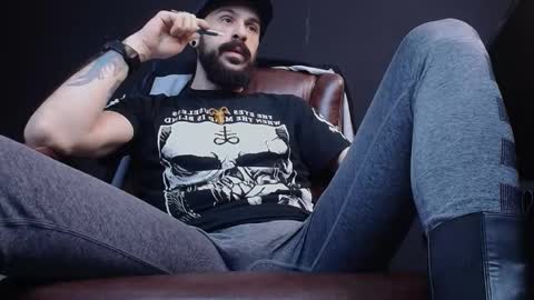 Snapshot of axelcolton chatting on 02-02-25, 05:53 AxelColton online show from 02-02-25, 05:53