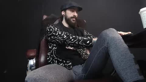 Snapshot of axelcolton chatting on 02-09-25, 06:01 AxelColton online show from 02-09-25, 06:01