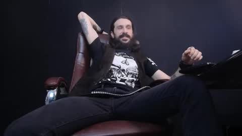 Snapshot of axelcolton chatting on 02-13-25, 06:20 AxelColton online show from 02-13-25, 06:20