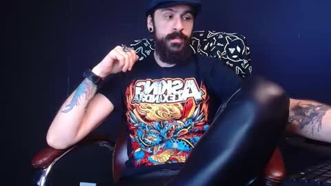 Snapshot of axelcolton chatting on 03-12-25, 06:40 AxelColton online show from 03-12-25, 06:40