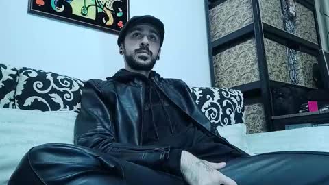 Snapshot of axelcolton chatting on 10-03-25, 11:18 AxelColton online show from 10-03-25, 11:18