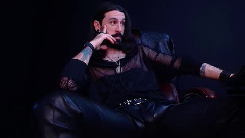 Snapshot of axelcolton chatting on 11-08-25, 11:43 AxelColton online show from 11-08-25, 11:43