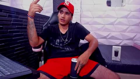 Axell Cross2 online show from 01-30-25, 07:59