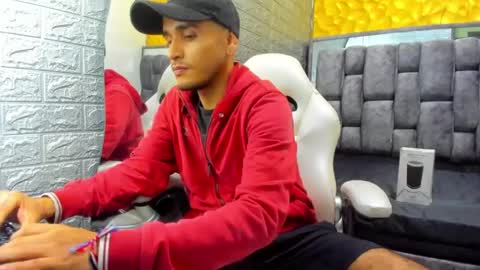 Axell Cross2 online show from 03-06-25, 01:05