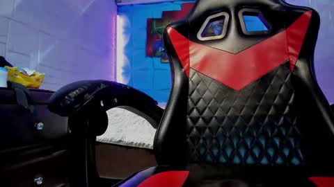 Axell Cross2 online show from 02-10-26, 01:43