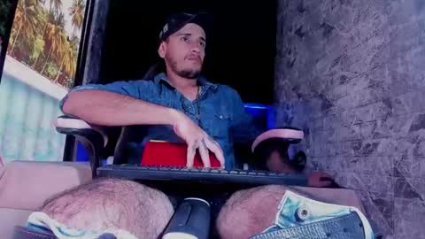 Axell Cross2 online show from 03-07-26, 12:57