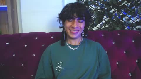 Snapshot of axellkush chatting on 02-08-25, 10:18 AxellKush online show from 02-08-25, 10:18