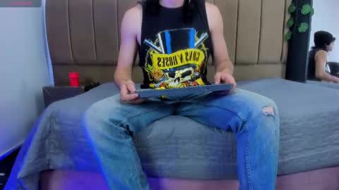 Snapshot of axellkush chatting on 02-13-25, 03:18 AxellKush online show from 02-13-25, 03:18