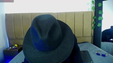 Snapshot of axellkush chatting on 02-14-25, 03:22 AxellKush online show from 02-14-25, 03:22