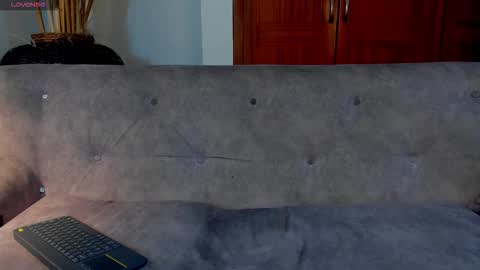 Snapshot of axelraven chatting on 10-20-25, 07:47 Axel Raven online show from 10-20-25, 07:47