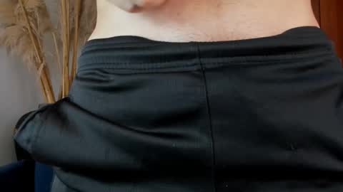 Snapshot of axelraven chatting on 11-25-25, 07:58 Axel Raven online show from 11-25-25, 07:58