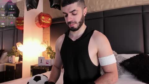 Axel Thompsom online show from 10-15-25, 12:05