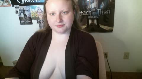 Snapshot of axisgray chatting on 05-18-26, 04:18 Axis Gray online show from 05-18-26, 04:18