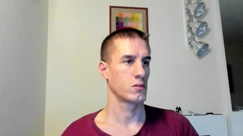 Snapshot of axl_fx chatting on 11-30-25, 12:14 Axl online show from 11-30-25, 12:14