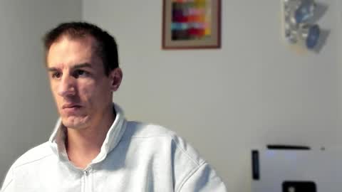 Axl online show from 12-17-25, 11:33