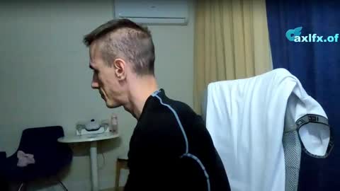 Axl online show from 04-08-26, 01:05