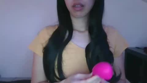 axue online show from 02-11-25, 03:51