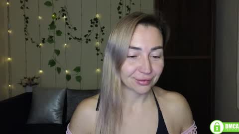 Jully online show from 12-18-25, 06:47