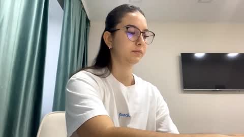 Snapshot of ayakoslotemaker chatting on 11-12-25, 06:14 Allison online show from 11-12-25, 06:14